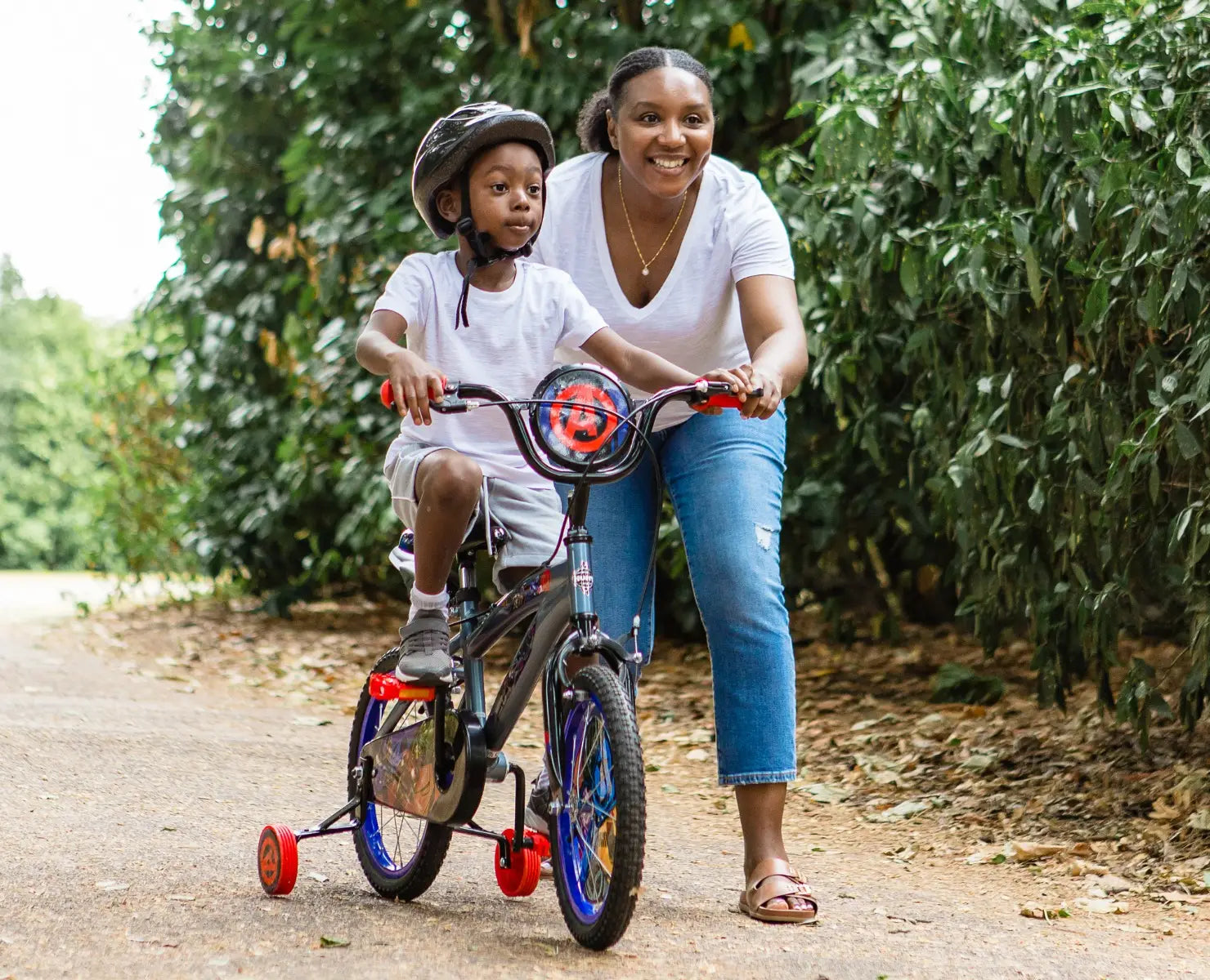 Huffy Kids 16" Marvel Avengers Bike