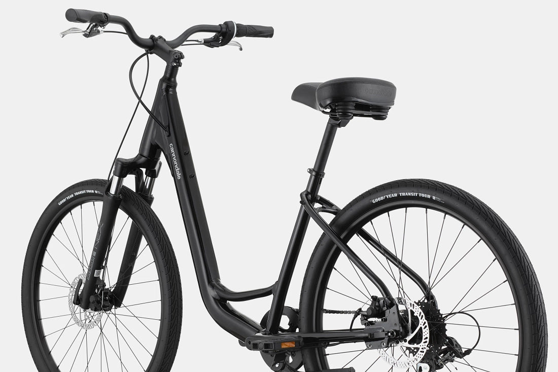 Cannondale Adventure 2 Urban Bike - Black Pearl